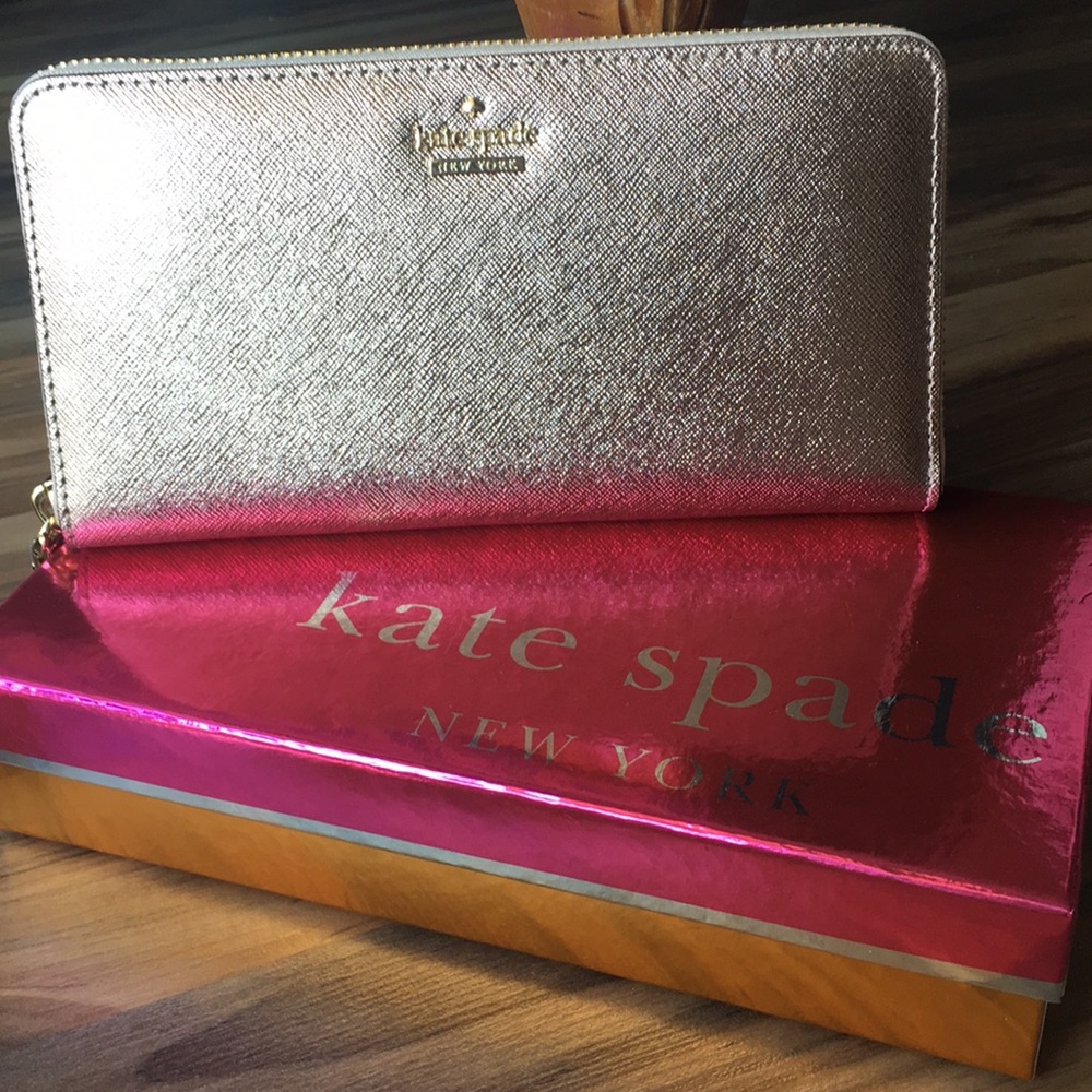 Kate Spade Wallet Cameron Street Lacey - NIB!!